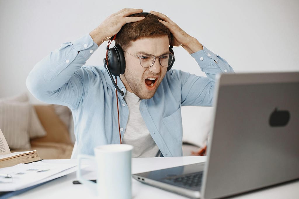 social e comunicazione comunicazione aggressiva